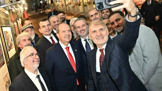 KKTC Cumhurbaşkanı Ersin Tatar'ın objektifinden KKTC fotoğrafları sergisi Hünkar Kasrı'nda açıldı