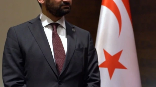 KKTC Maliye Bakanı Sunat istifa etti