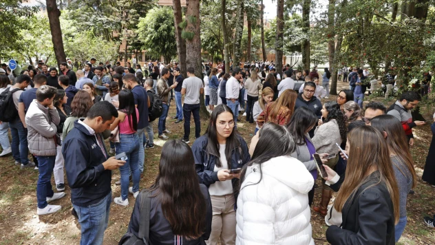 Kolombiya'da 6.1 ve 5.6 büyüklüğünde peş peşe iki deprem