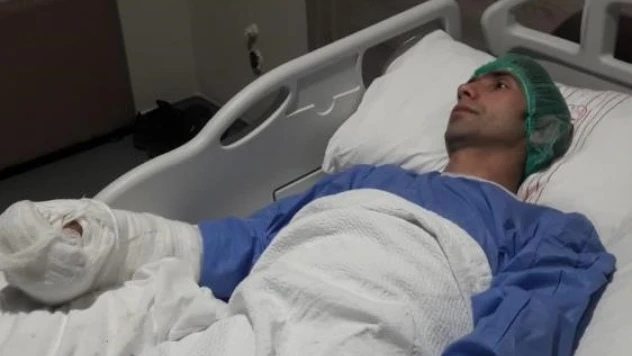 Komşusunun köpeğinin saldırısına uğrayan vatandaşın parmağı koptu, eli parçalandı