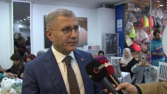 Kullanılmayan el örgüsü giyecekler ihtiyaç sahipleri için yeniden örüldü