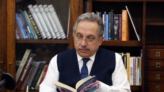 Kütüphaneler medeniyet inşasının basamaklarıdır