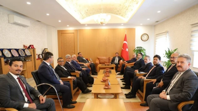 Libya Heyeti'nden Vali Çiçek'e ziyaret