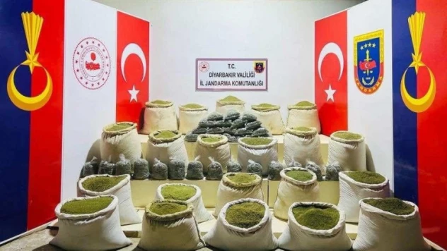 Lice kırsalında 542 kilogram esrar ele geçirildi