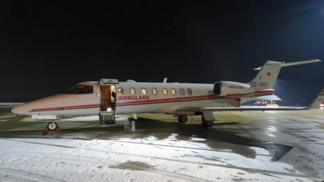 Lösemi hastası Türk, tedavi için Almanya'dan Türkiye'ye götürüldü