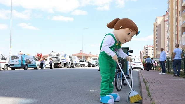 Mahallelerde derin temizlik
