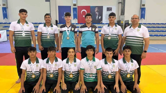 Manisa BBSK'lı judoculardan 8 madalya