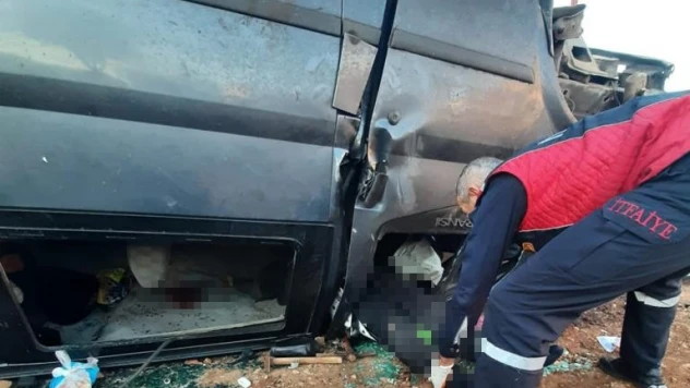 Mardin'de kamu çalışanlarını taşıyan araç şarampole uçtu