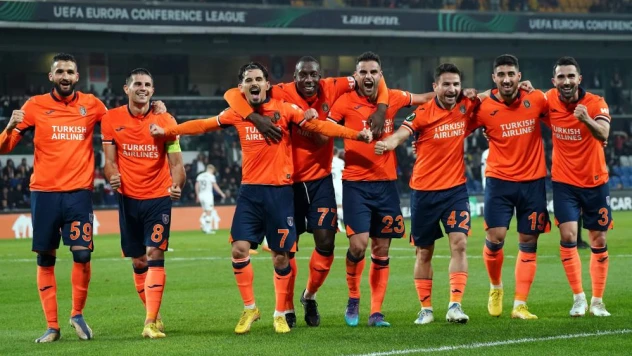 Medipol Başakşehir, UEFA Avrupa Konferans Ligi'nde son 16'ya yükseldi