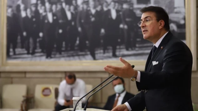 Mehmet Akif milli duruşun sembolüdür