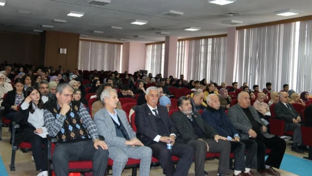 Mevlit, Peygamberimize duyulan aşkın, sevginin ifadesidir.