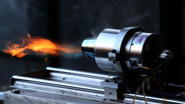 Mikro bazlı MİLLİ  jet motoru uçuş testinde