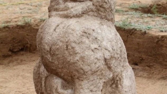 Moğolistan'da İlteriş Kutluk Kağan'ın külliyesi ve yazıtı bulundu