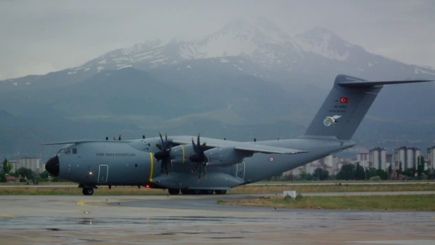 MSB: Türkiye'de tedavi görecek olan 109 Gazzeli kardeşimizin tahliyesi için bir adet A400M uçağı görevlendirildi