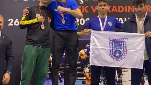 Muay Thai Büyükler Türkiye Sampiyonası'nda Melikgazi başarısı