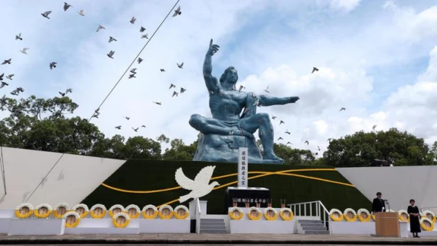 Nagazaki'de atom bombası kurbanları anıldı