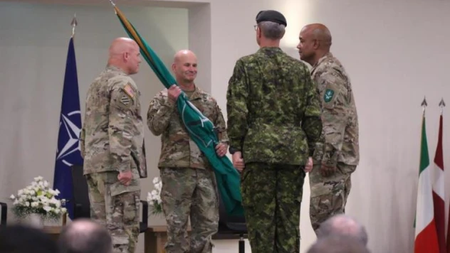 NATO Müttefik Kara Komutanlığında görev devir teslim töreni