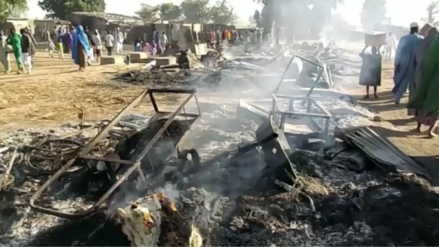 Nijerya ordusu 'yanlışlıkla' köyü bombaladı: 85 ölü