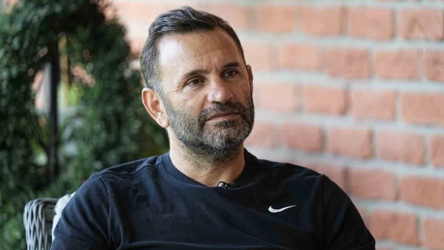 Okan Buruk: Her maçı olduğu gibi Beşiktaş derbisini de kazanmak istiyoruz