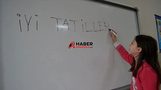 Okullarda son ders zili çaldı