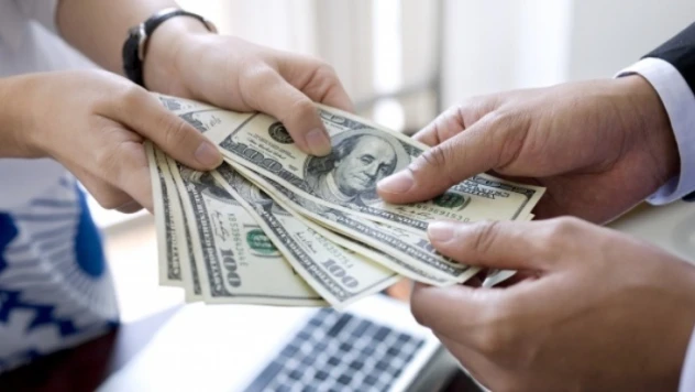 Özel sektörün yurt dışı kredi borcu azaldı