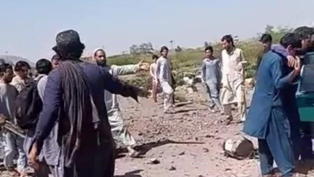 Pakistan'da bombalı saldırı