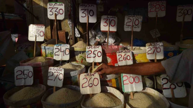 Pakistan ile IMF, 3 milyar dolarlık kredi üzerinde anlaştı