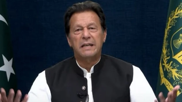 Pakistan'ın eski Başbakanı Khan hakkındaki tutuklama kararı iptal edildi