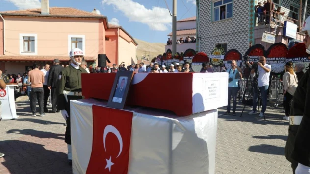 Pençe-Kilit şehidine son görev