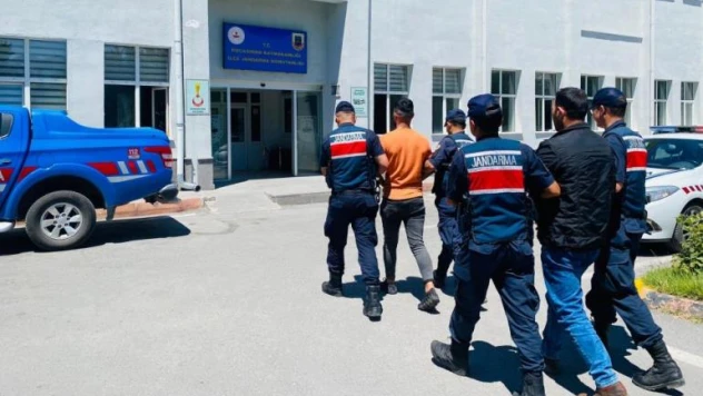 PKK/KCK üyesi 2 şüpheli yakalandı