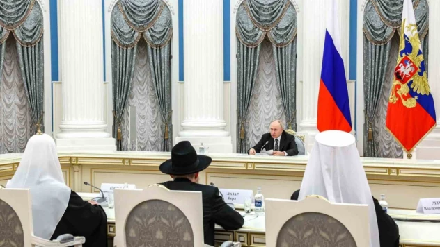 Böl ve yönet prensibiyle hareket ediyorlar