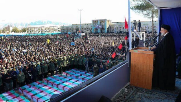 Reisi: Alınacak intikamın yerini ve zamanını İran Silahlı Kuvvetleri belirleyecektir