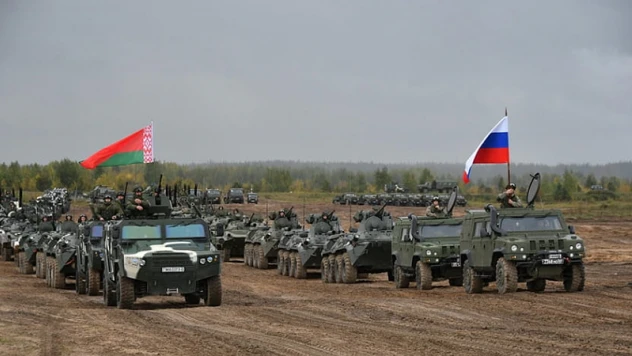 Rus ve Belarus askerlerinden ortak savaş tatbikatı