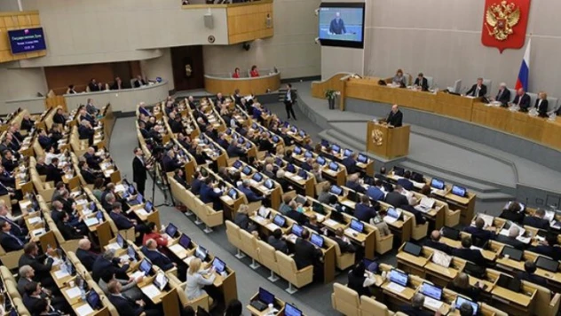 Rusya'daki yabancı haber kuruluşlarının kapatılmasına izin veren yasayı onayladı