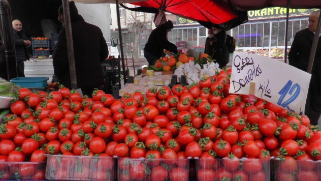Rusya domatesi ithal edemedi, fiyatı düştü