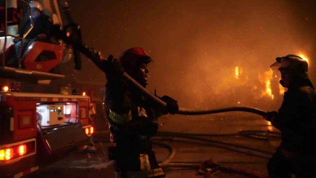 Rusya, Odessa'da depo ve sosyal tesisi vurdu