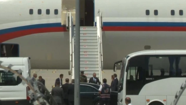 Rusya Savunma Bakanı Sergey Şoygu ve beraberindeki heyet İstanbul'da