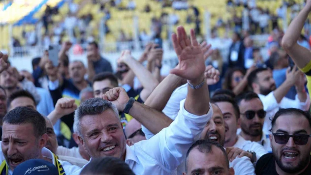 Sadettin Saran Fenerbahçe'nin yeni başkanı oldu