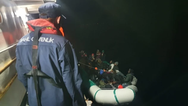 Sahil Güvenlik, 7 ayda Yunanistan'ın geri ittiği 698 kaçak göçmeni kurtardı