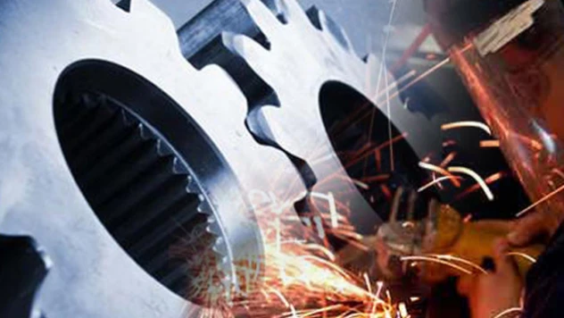 Sanayi üretimi yıllık yüzde 8,2 azaldı