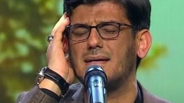 Sesiyle Suudi Arabistan'a damga vurdu