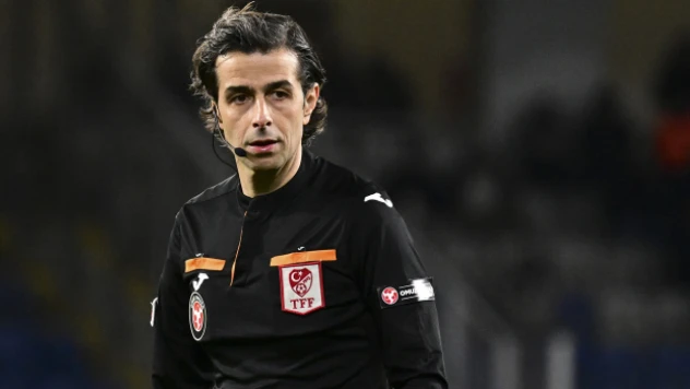Sivasspor - Fenerbahçe maçının VAR hakemi Mete Kalkavan