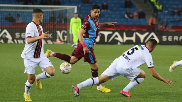 Trabzonspor: 4 - Fatih Karagümrük: 1 (Maç sonucu)