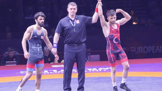 Süleyman Atlı, Avrupa Şampiyonası'nda finalde