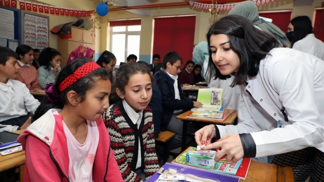 Talas kırsalındaki çocuklara sağlıklı yaşam eğitimi