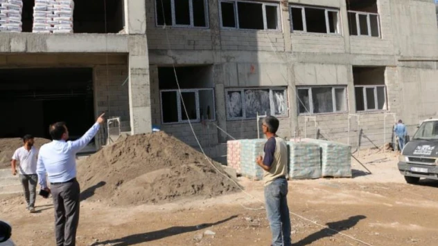 Talas Spor Lisesi inşaatı tüm hızıyla sürüyor