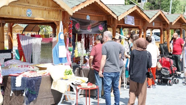 Talas'ta bu pazar 'Maharetli Eller' günü
