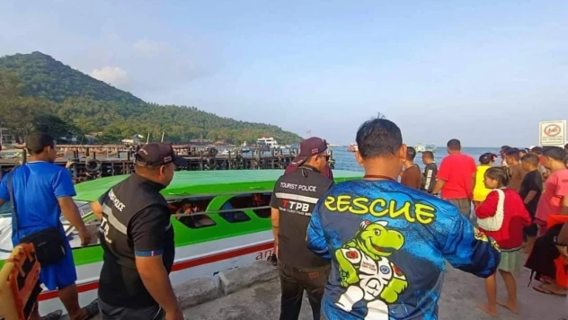 Tayland'da feribot yandı: 108 kişi kurtarıldı