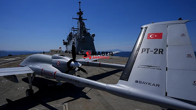 TCG Anadolu'dan gövde gösterisi