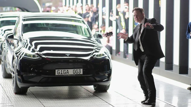 Tesla hissedarlarının Elon Musk'a açtığı davada jüri seçimi başladı